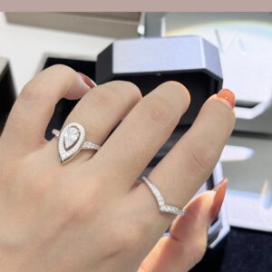 925 Sterling Silver Teardrop Stone Ring Set Detail