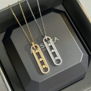 925 Sterling Silver Three Stone Sliding Pendant Necklace Detail