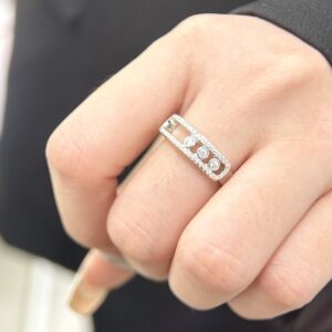 925 Sterling Silver Three Stone Sliding Ring Lifestyle View