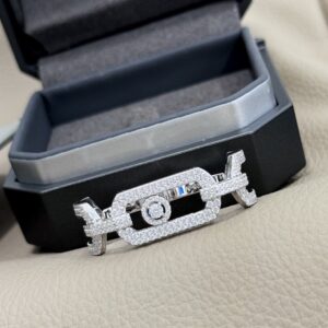925 Sterling Silver Two Finger Chain Ring Close Up