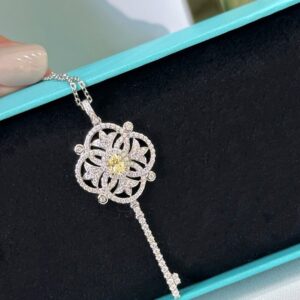925 Sterling Silver Yellow Stone Key Necklace Jewelry Display