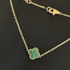 Gold Plated 925 Sterling Silver Green Clover Bracelet Detail