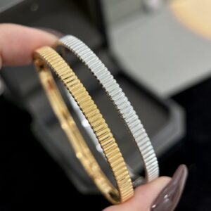 Gold Plated 925 Sterling Silver Minimal Bangle Packaging View