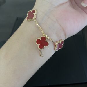 Gold Plated 925 Sterling Silver Red Clover Charm Bracelet Close Up
