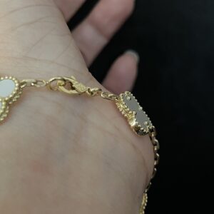 Gold Plated 925 Sterling Silver White Clover Bracelet Close Up