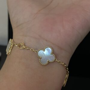 Gold Plated 925 Sterling Silver White Clover Bracelet Jewelry Display