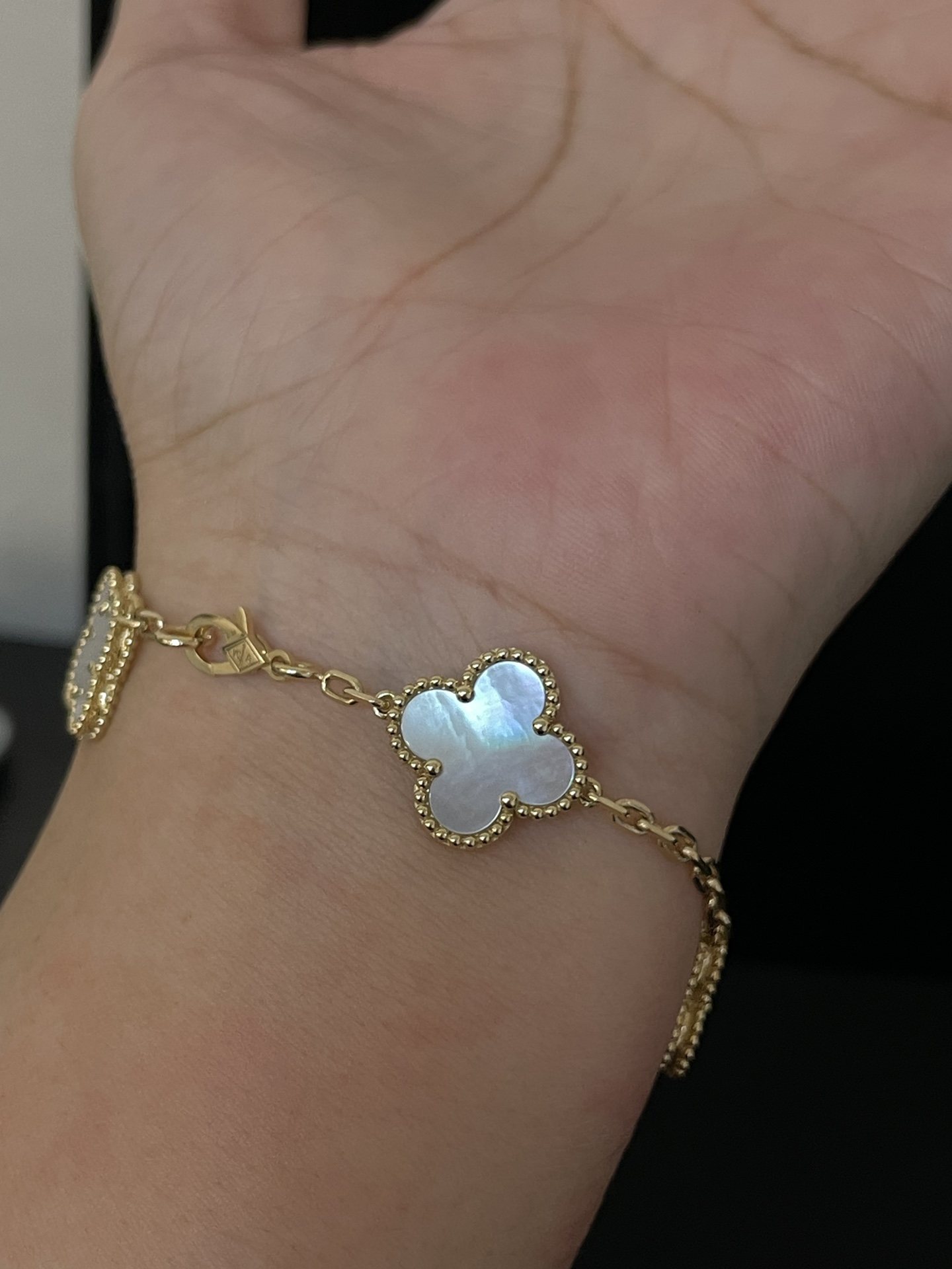 Gold Plated 925 Sterling Silver White Clover Bracelet Wholesale Gold Plated 925 Sterling Silver White Clover Bracelet Wholesale