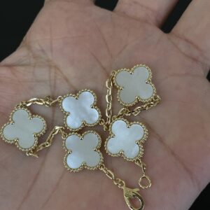 Gold Plated 925 Sterling Silver White Clover Bracelet Detail