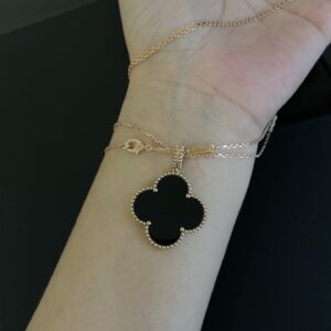 Rose Gold Plated 925 Sterling Silver Black Clover Necklace Jewelry Display