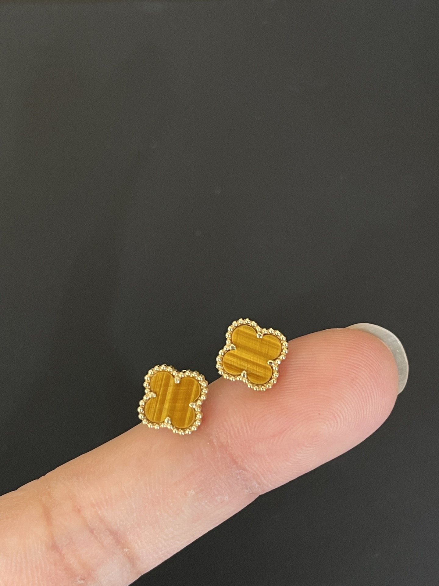 Rose Gold Plated 925 Sterling Silver Blue Clover Stud Earrings Wholesale Rose Gold Plated 925 Sterling Silver Blue Clover Stud Earrings Wholesale