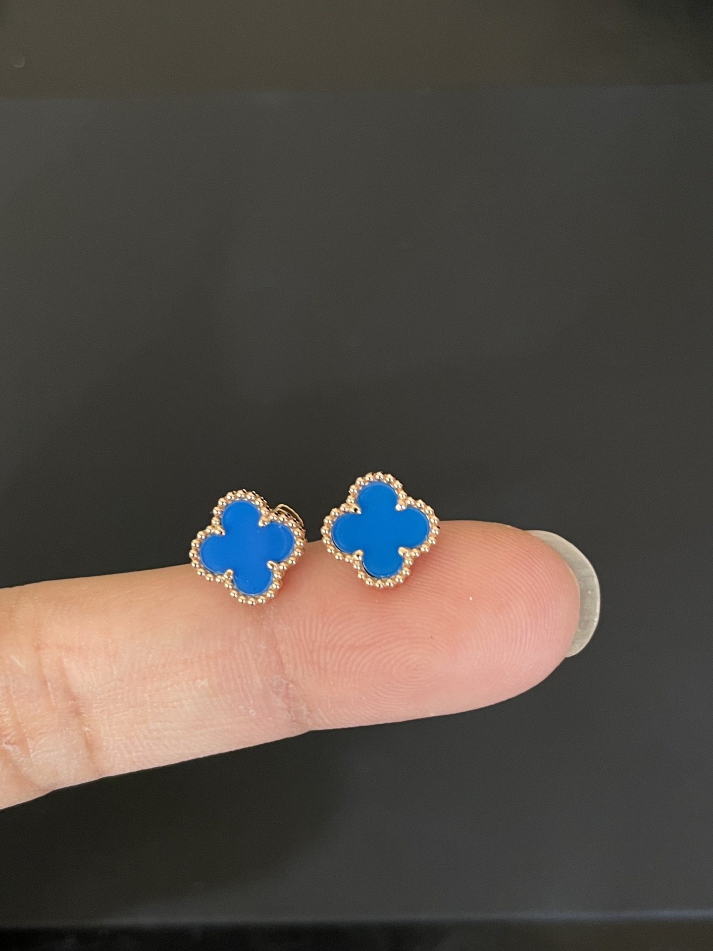 Rose Gold Plated 925 Sterling Silver Mini Clover Stud Earrings Wholesale Rose Gold Plated 925 Sterling Silver Mini Clover Stud Earrings Wholesale