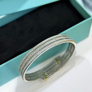 Two Tone 925 Sterling Silver Edge Pave Bangle Close Up
